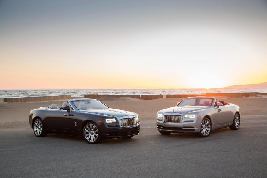  Rolls-Royce Dawn 2016 года  (US) (фото 14 из 30)